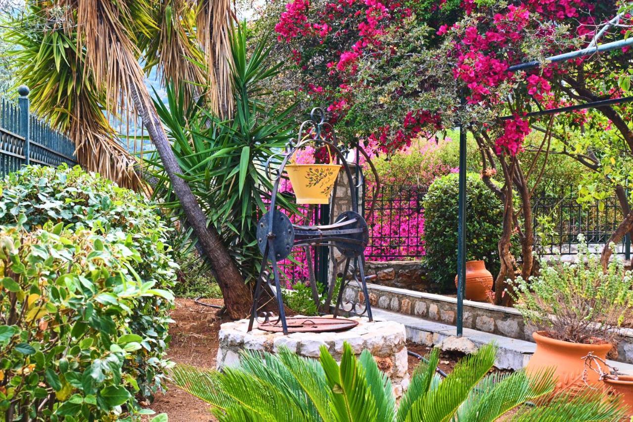 Pavlos' Cottage With Beach View Κόρφος Εξωτερικό φωτογραφία
